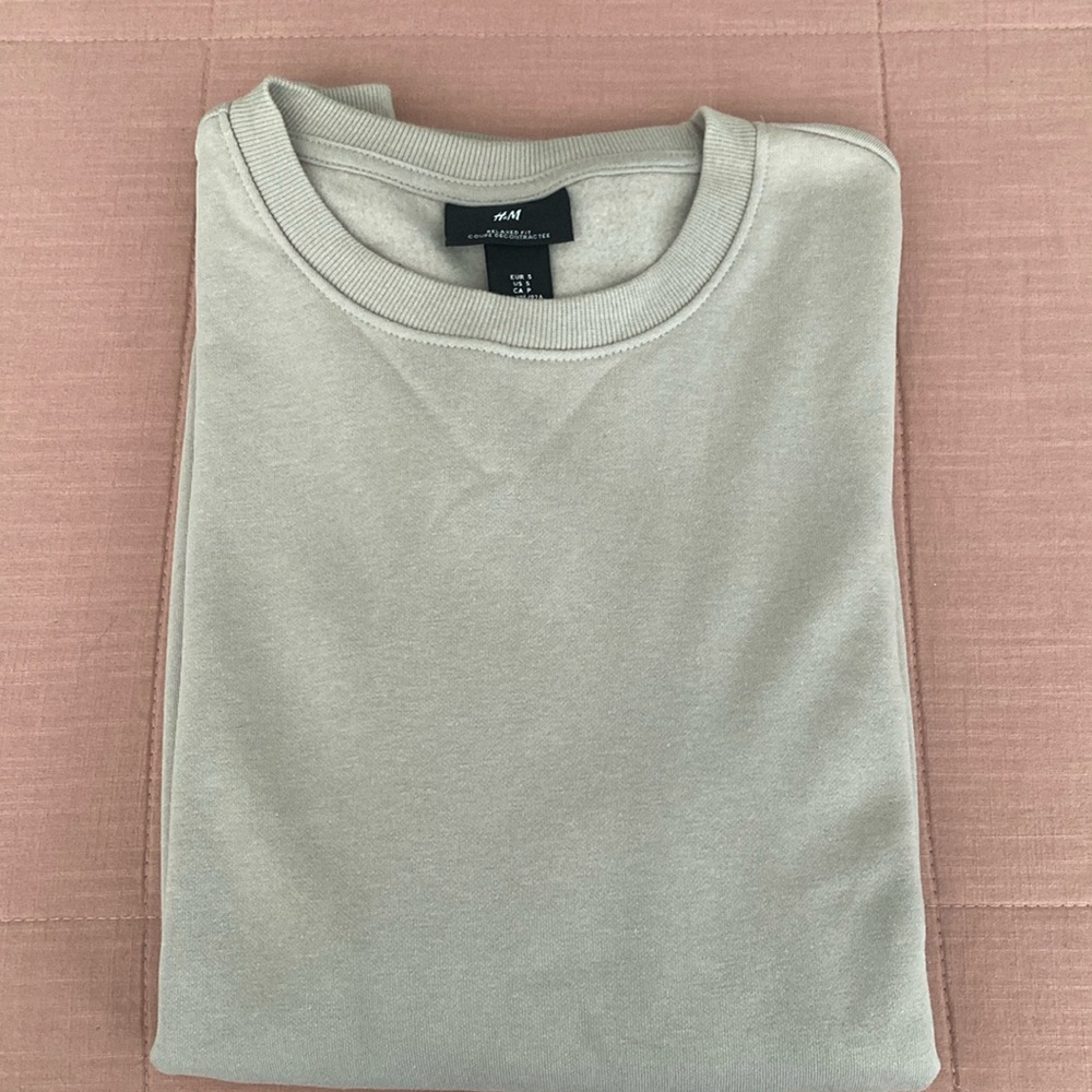 H&M Crewneck Sweater Size S